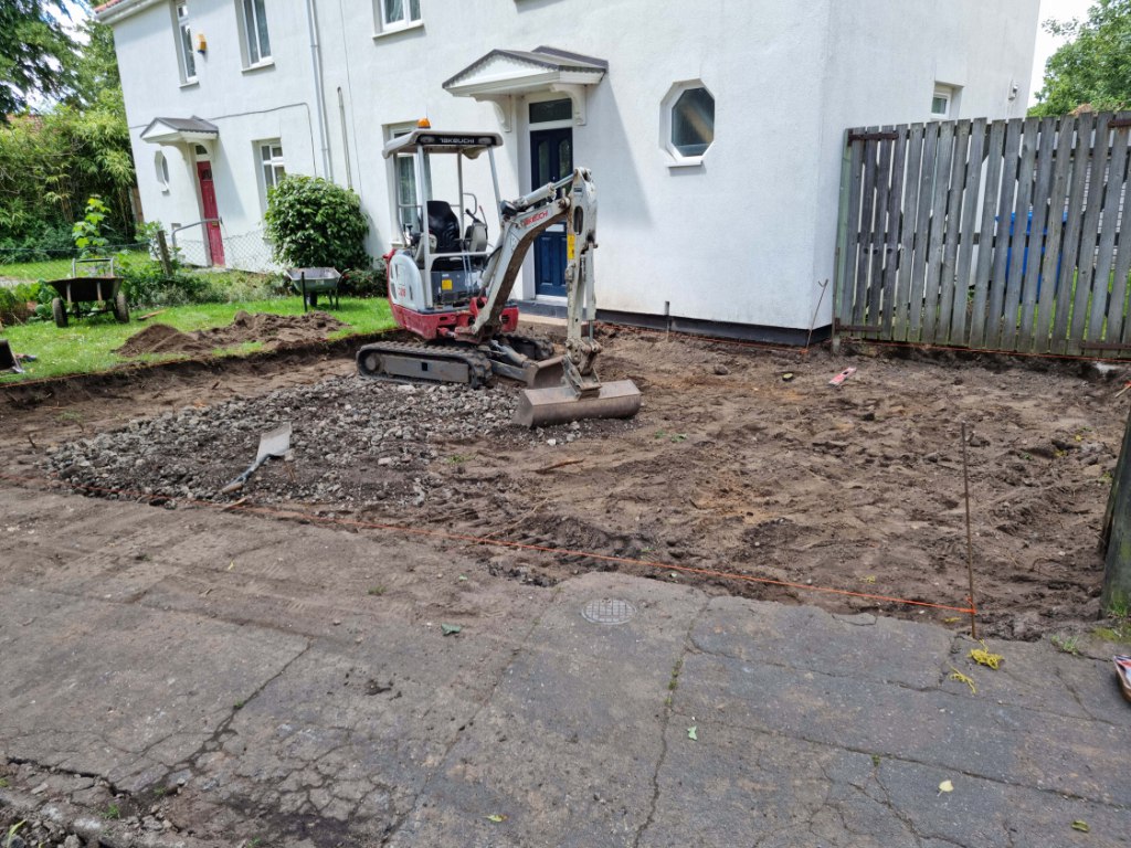 This is a photo of a dig out being carried out by Paddock Wood Driveways in preparation for a block paving driveway